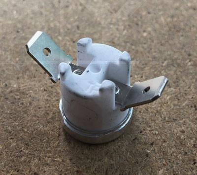 Knopfthermostat 85°C