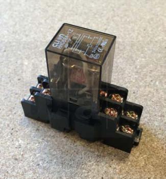 Relais 15A 240V