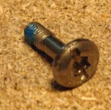 Befestigungsschraube M4x17